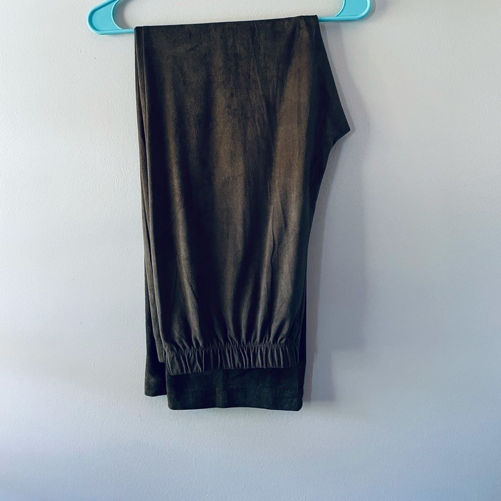 Appleseeds  - Picture 3 of 7